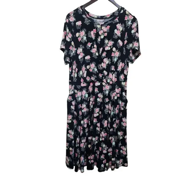 Torrid Black with Pink Floral Super Soft Knit Dress Size 1X (14) - Picture 2 of 8